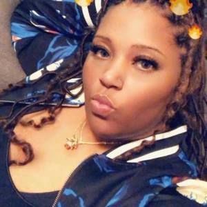 Meet your Posher, Tieasha